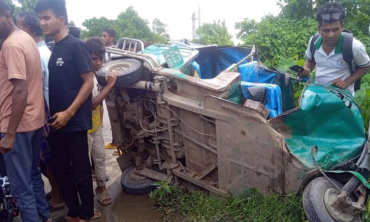 ব্রাহ্মণবাড়িয়ায় সিএনজি-মোটরসাইকেলের মুখোমুখি সংঘর্ষ, নিহত ২